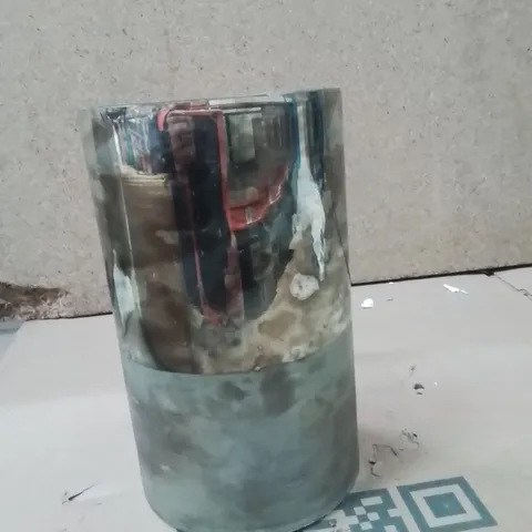BOXED GAIA MEDIUM GLASS VASE BLACK ANTIQUE EFFECT 