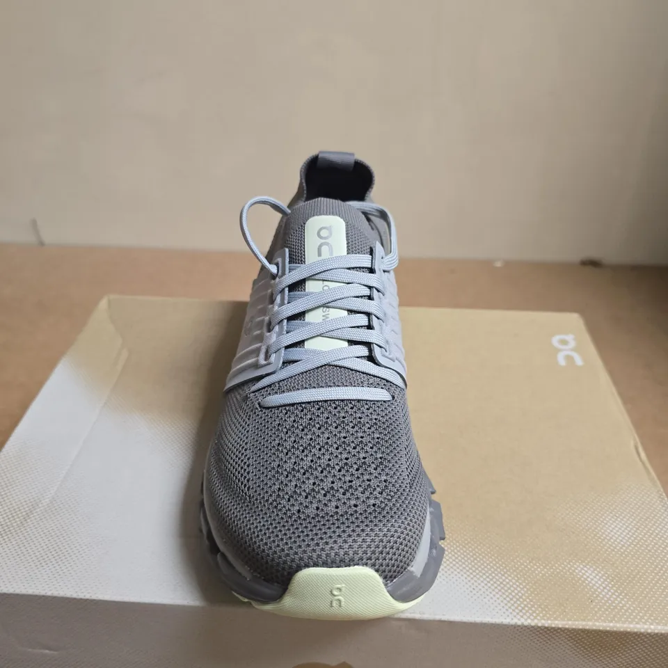 BOXED PAIR OF ON RUNNING CLOUDSWIFT 3 WOMEN'S RUNNING TRAINERS – UK4, KHAKI/GREY