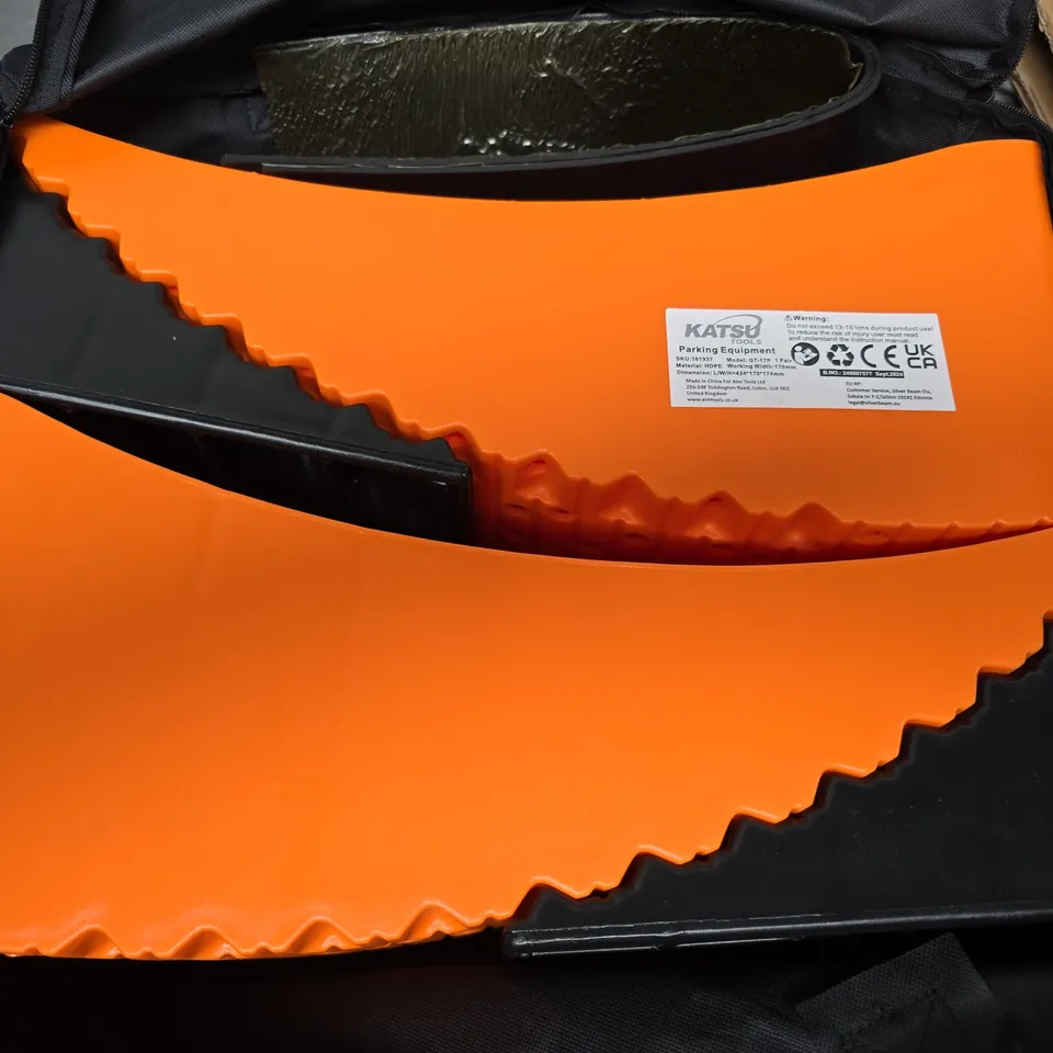 PARKING WEDGE 