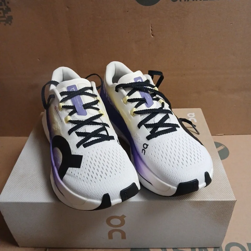 ON RUNNING TRAINERS – WHITE WITH PURPLE GRADIENT MIDSOLE, BOXED UK 6