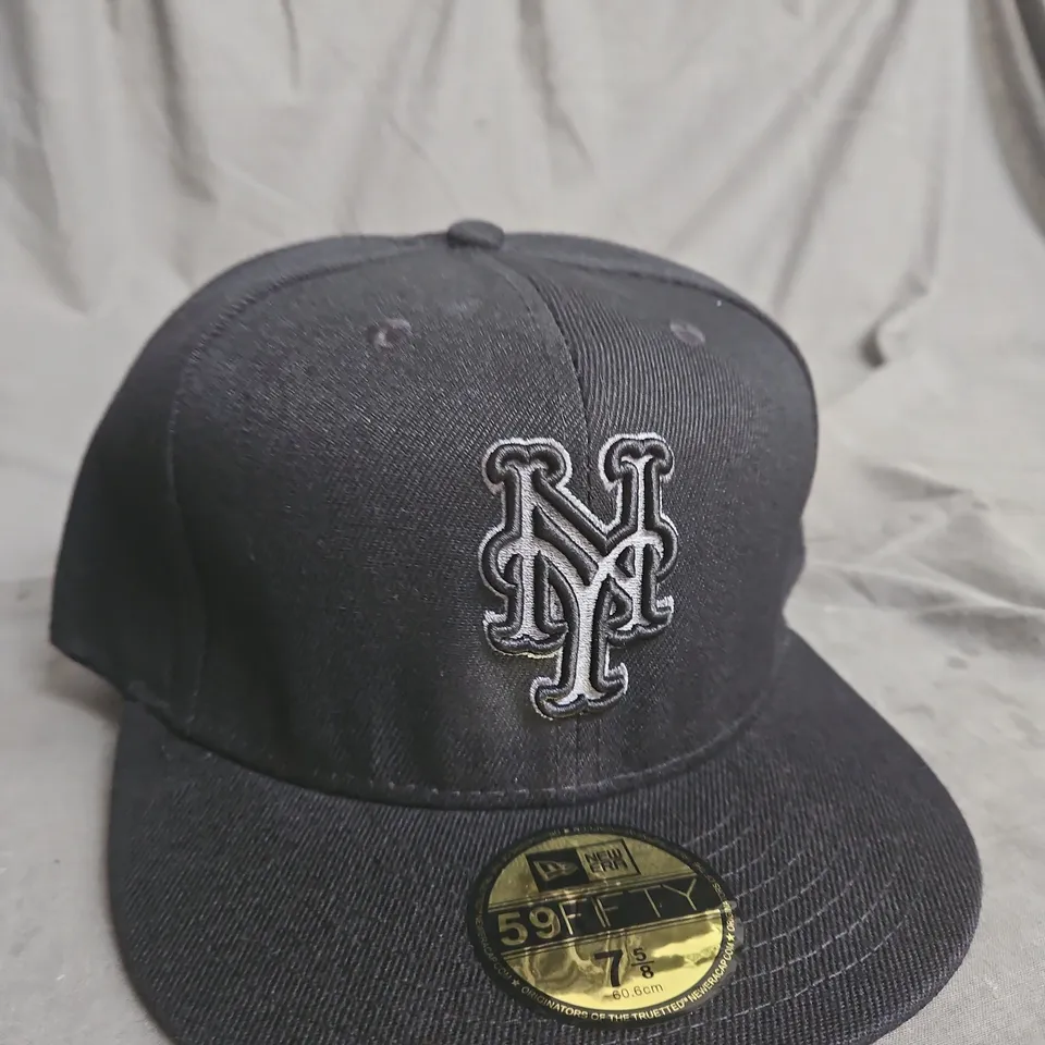 NEW ERA 59FIFTY MLB CAP – NEW YORK METS LOGO, BLACK, SIZE 7 5/8