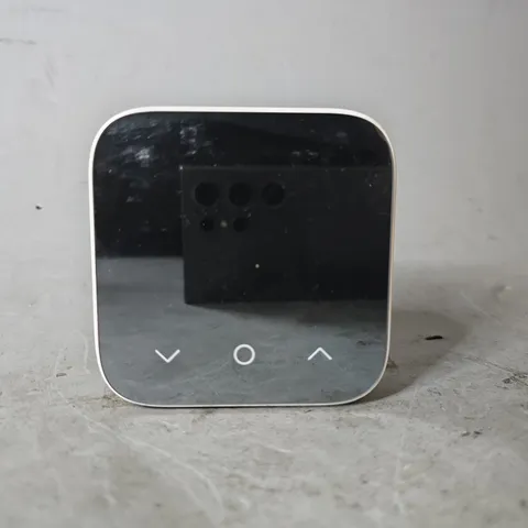 BOXED HIVE THERMOSTAT MINI 