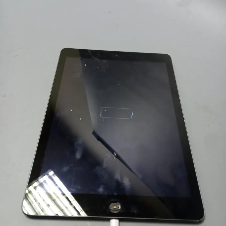 APPLE A1474 IPAD AIR 