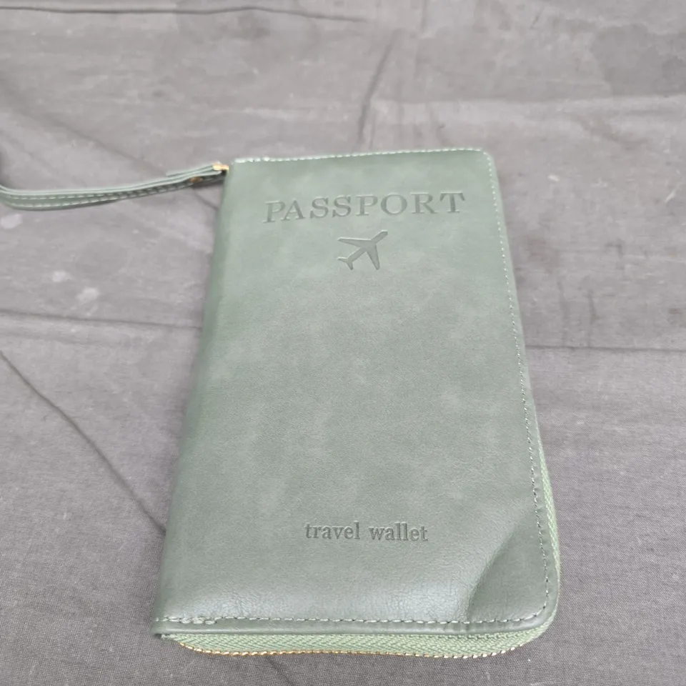 Green Passport Travel Wallet 