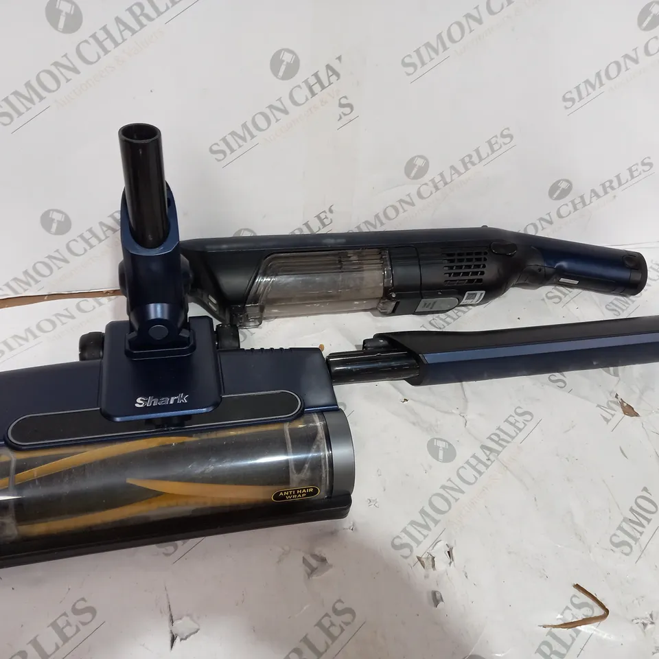 BOXED SHARK WANDVAC SYSTEM 2-IN-1 CORDLESS VACUUM