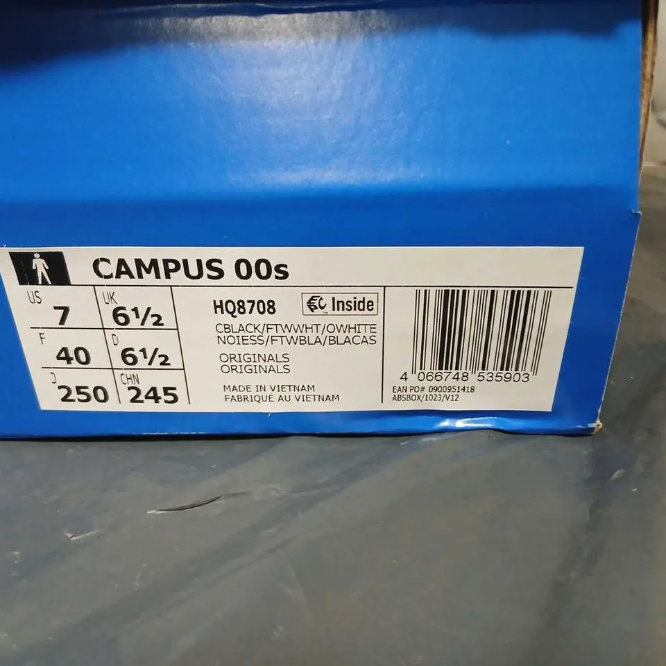 ADIDAS CAMPUS TRAINERS – BLACK/WHITE, UK 6.5 (US 7)