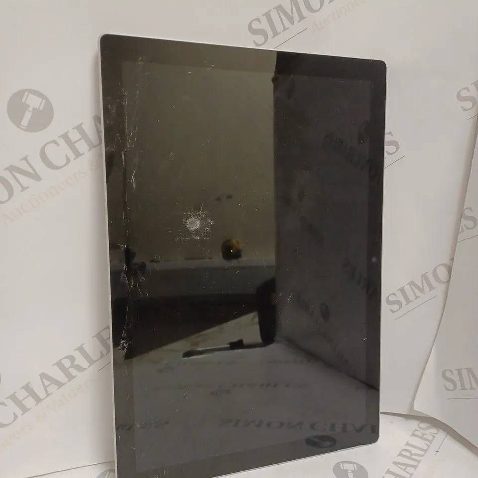 MICROSOFT SURFACE PRO TABLET - 1796 MODEL  