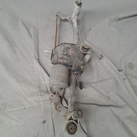 WINDSCREEN WIPER MOTOR - COLLECTION ONLY