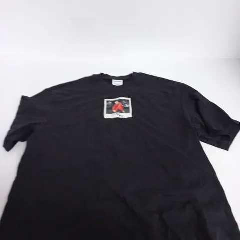 BERSHKA EMINEM T-SHIRT - S