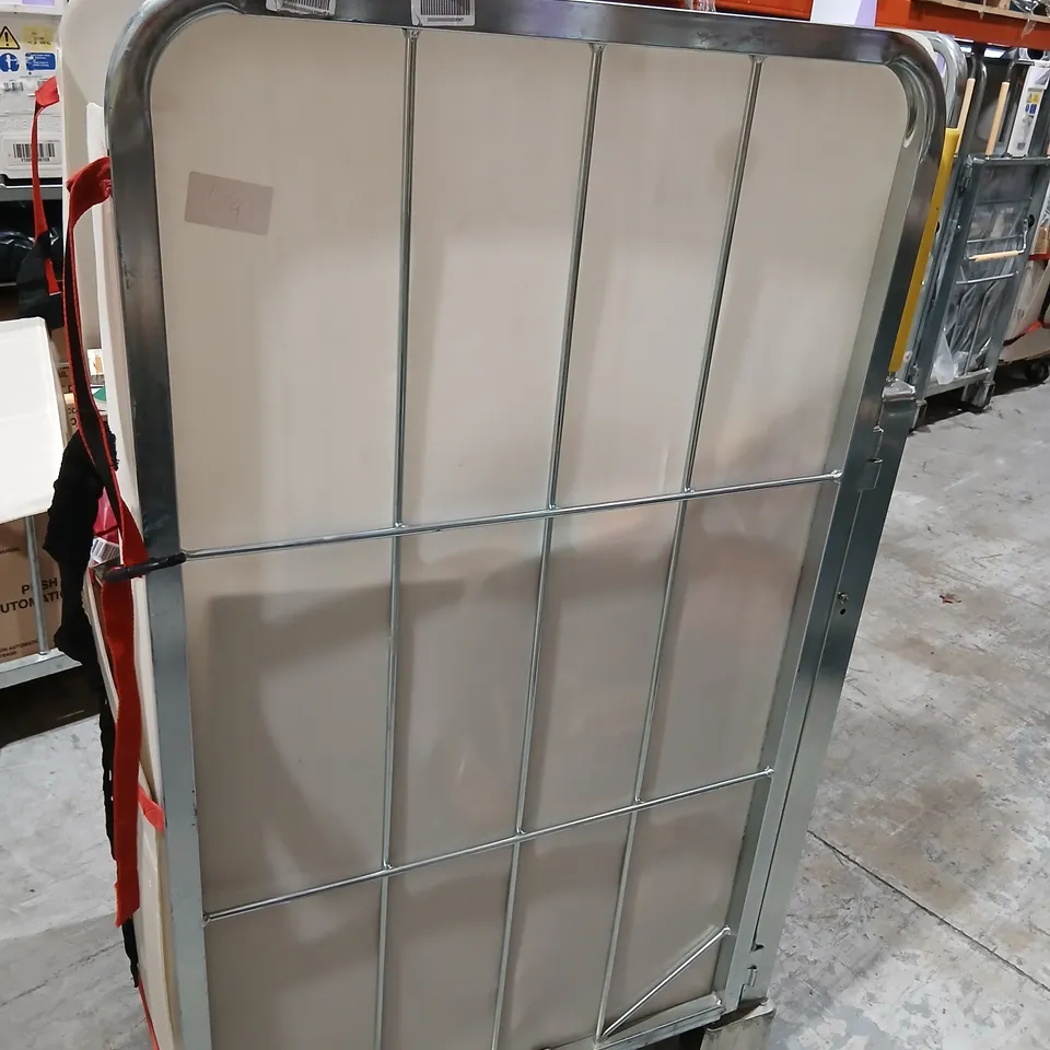 LARGE QUANTITY OF ASSORTED FICTION AND NON FICTION BOOKS