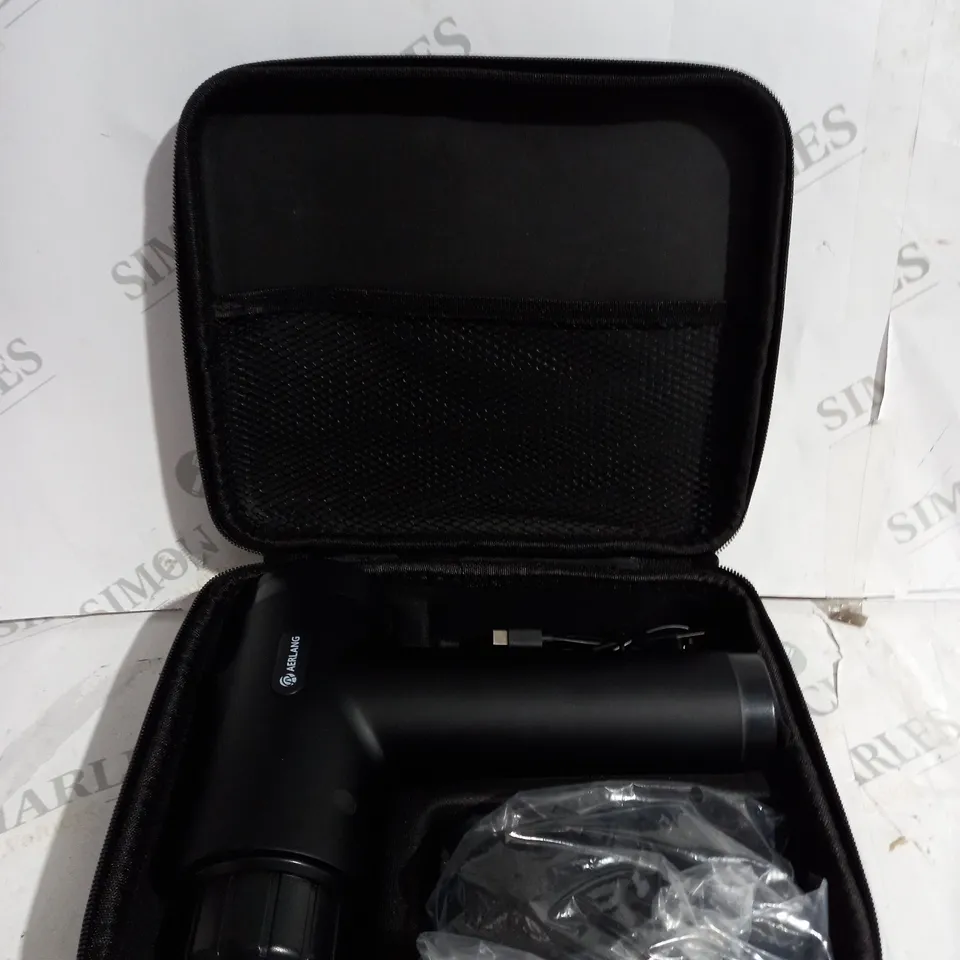 AERLANG MASSAGER GUN IN BLACK 