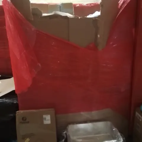 PALLET OF ASSORTED HOUSEHOLD GOODS AND PRODUCTS TO INCLUDE;GARMENT RACK,TOILET SEAT,CAT LITTER TRAY