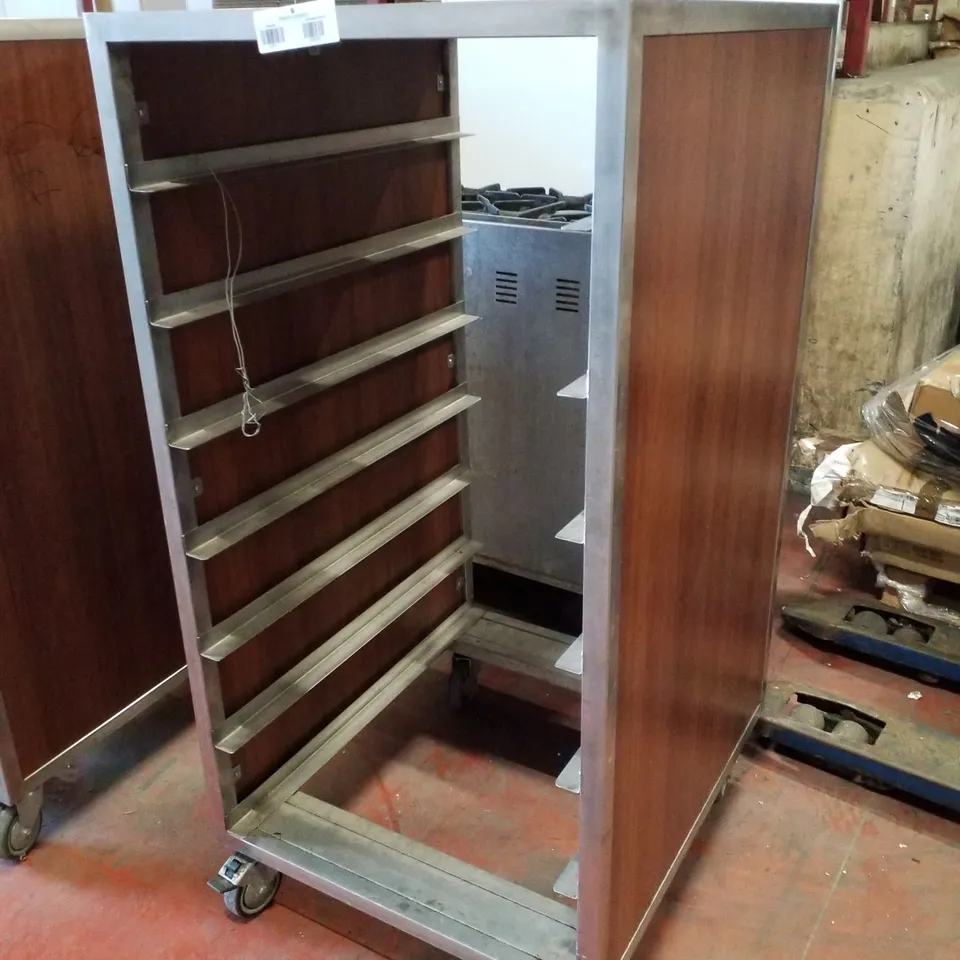 TRAY RACKING TROLLEY WITH WOOD EFFECT