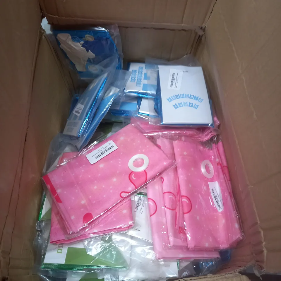 LAREG BOX OF ASSORTED PARTY DECORATIONS AND ACCESSORIES