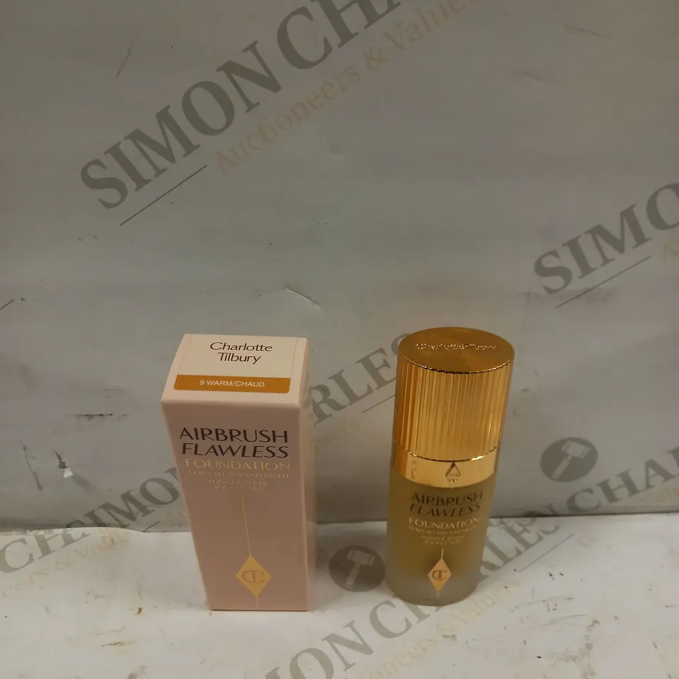 CHARLOTTE TILBURY AIRBRUSH FLAWLESS FOUNDATION - 30ML