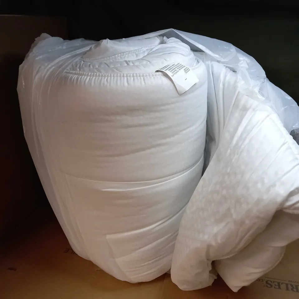 STANDARD DUVET SIZE UNSPECIFIED