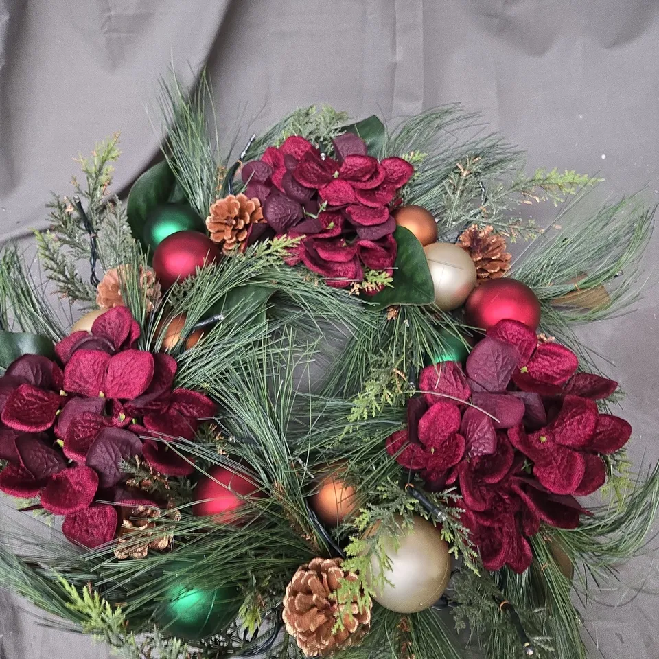 RED HYDRANGEA PRE-LIT CHRISTMAS WREATH