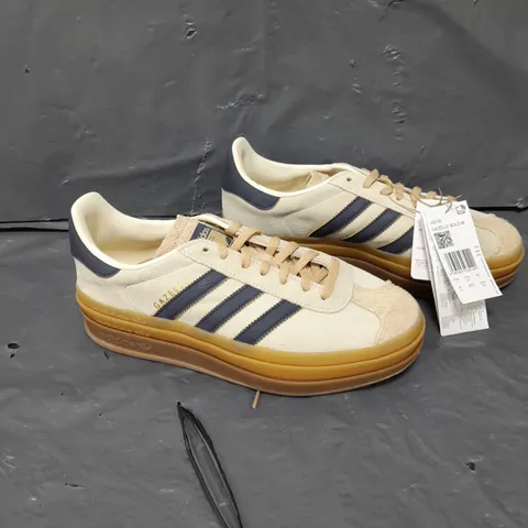 UNBOXED PAIR OF ADIDAS GAZELLE BOLD WOMENS UK 6 1/2 