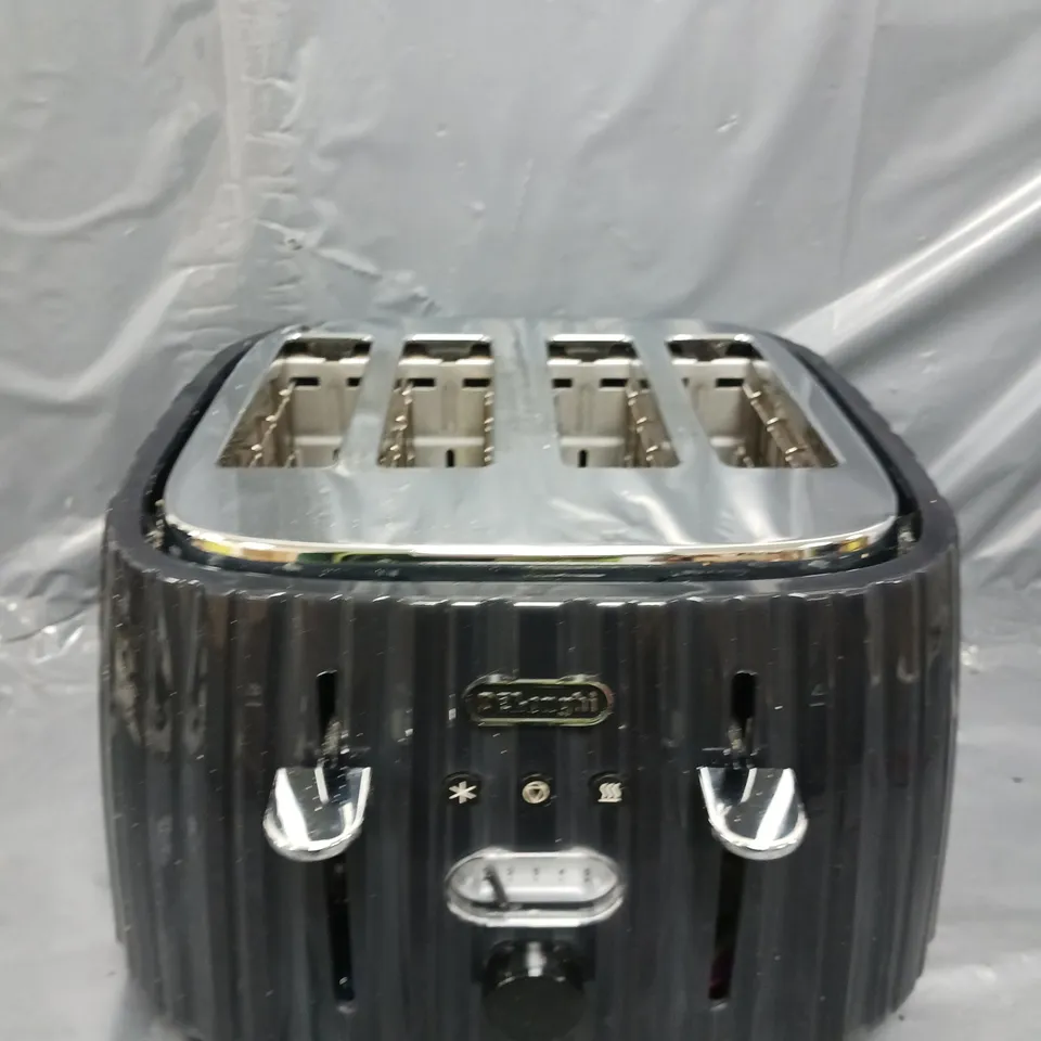 DELONGHI BALLERINA 4 SLICE TOASTER RRP £69