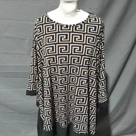 THE HOUSE OF BOUJEE JULIANA TOP ONE SIZE