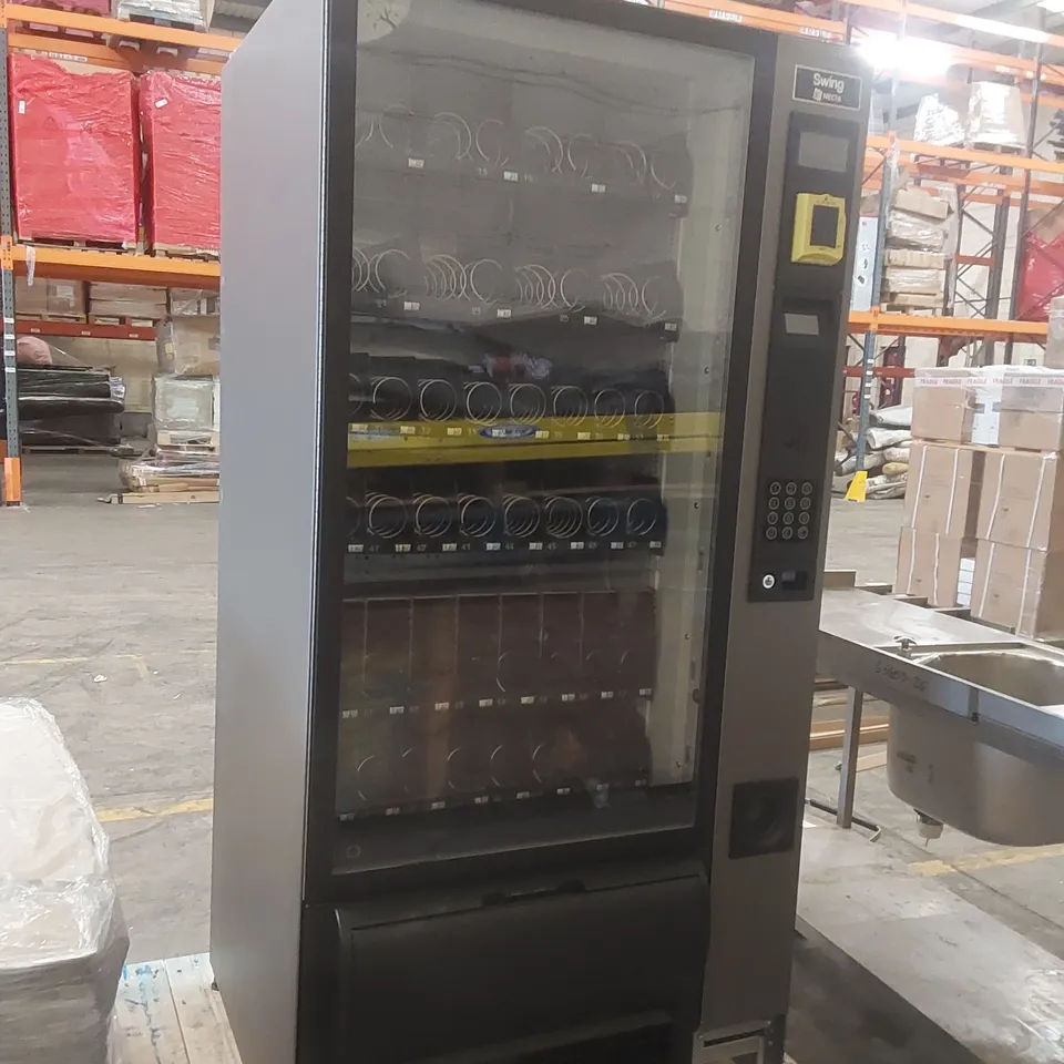 NECTA SWING VENDING MACHINE