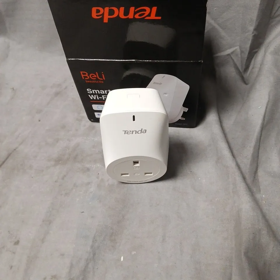 TENDA SMART WI-FI PLUG - UK PLUG, BOXED