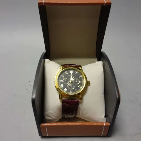LA BANUS CHRONOGRAPH MOVEMENT LEATHER STRAP WRISTWATCH