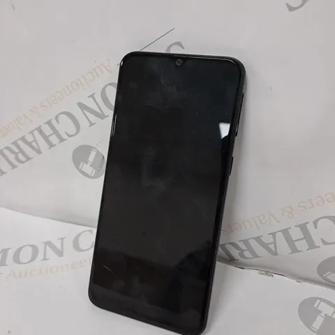 SAMSUNG GALAXY A40 SMARTPHONE