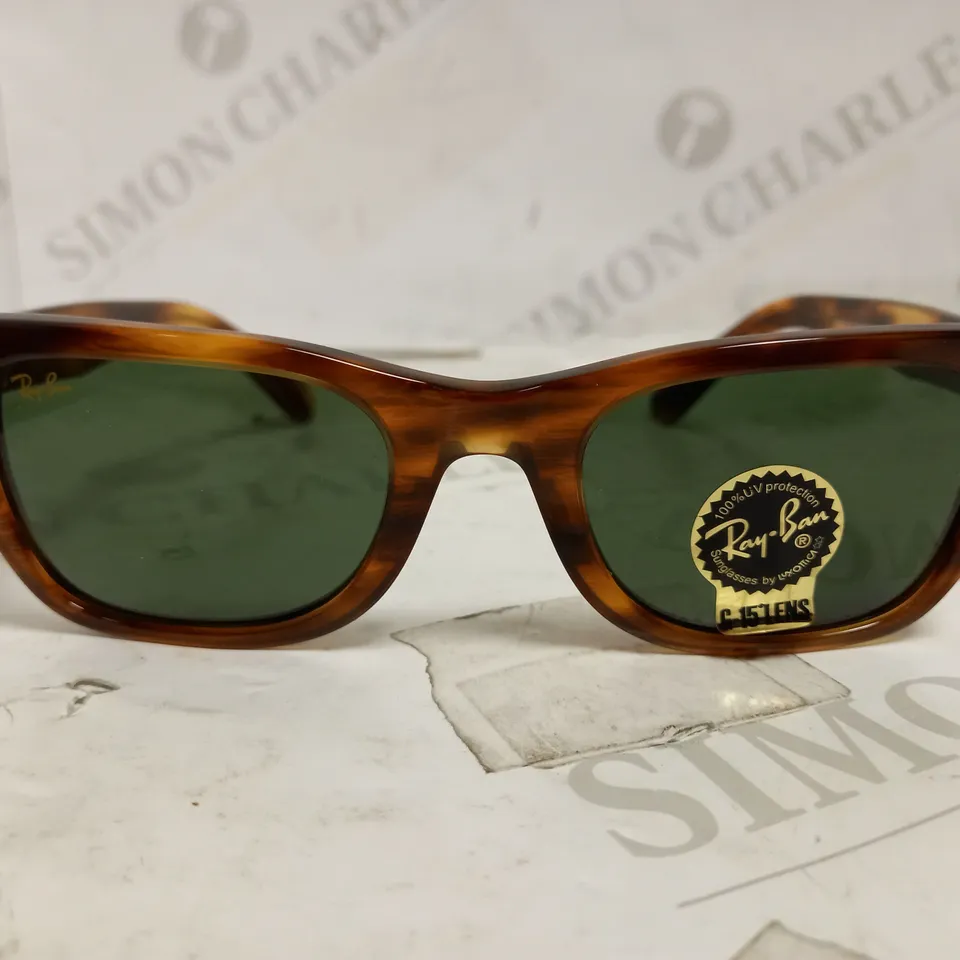 RAY BAN-STYLE HAVANA SUNGLASSES