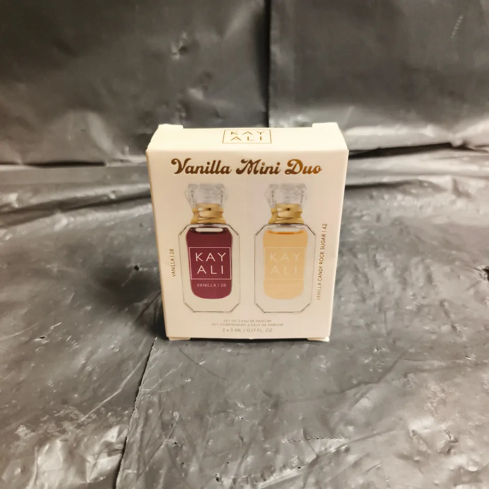 BOXED KAYALI VANILLA MINI DUO – 2 X 5ML EAU DE PARFUM SET (VANILLA 28 & VANILLA 42)