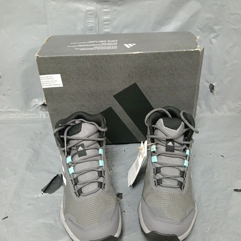 BOXED PAIR OF ADIDAS TERREX EASTRIAL 2 MID R.RDY WOMENS UK 4 