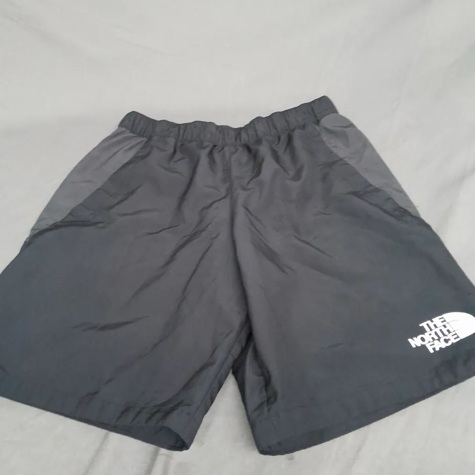 THE NORTH FAVE ATHLETIC SHORTS IN BLACK SIZE S