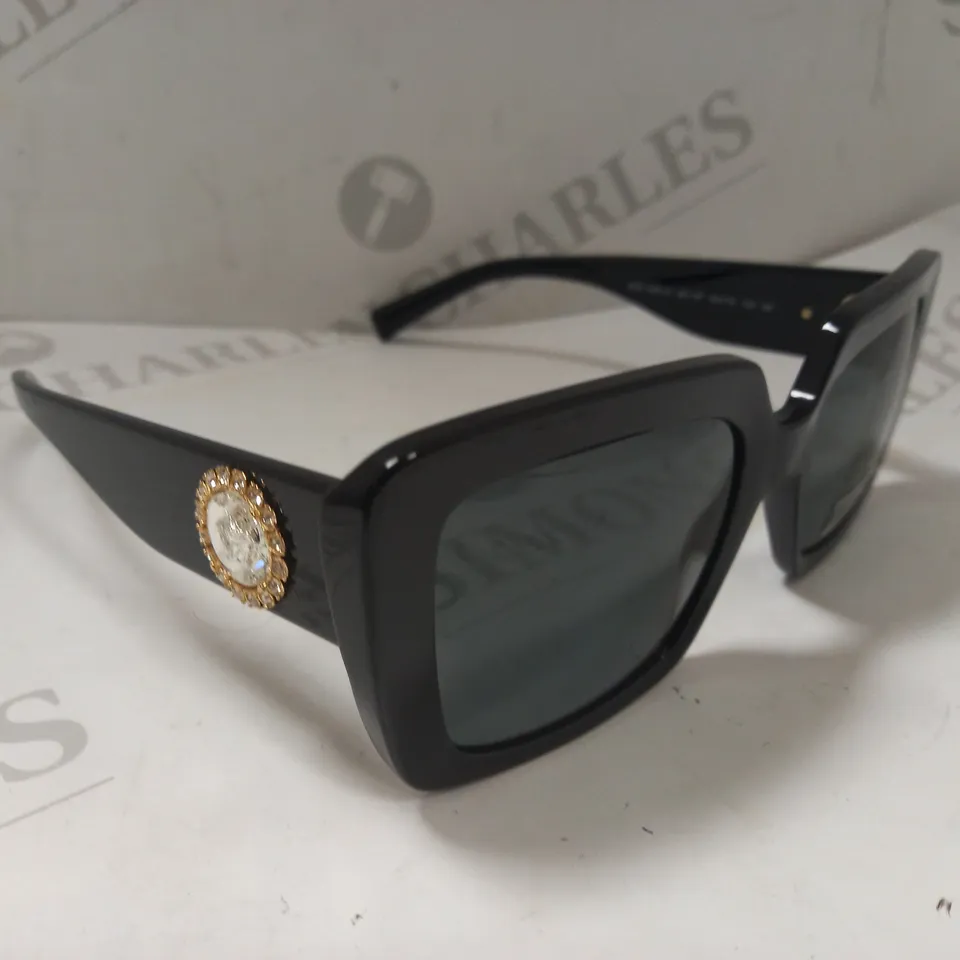 VERSACE SQUARE SUNGLASSES - BLACK RRP £233