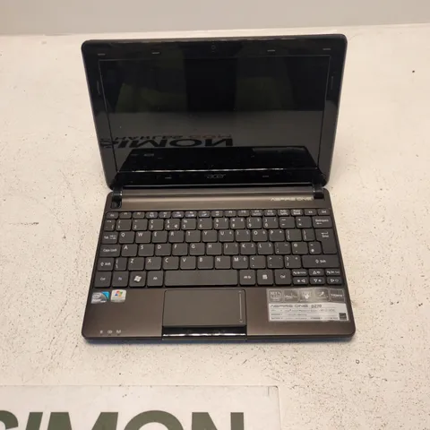 ACER ASPIRE ONE D270 NETBOOK – INTEL ATOM N2600 – UK KEYBOARD – BLACK