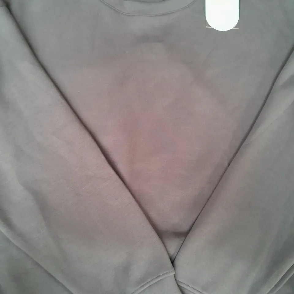 GOOD MOVE LONG SLEEVE TOP IN GREY SIZE 12