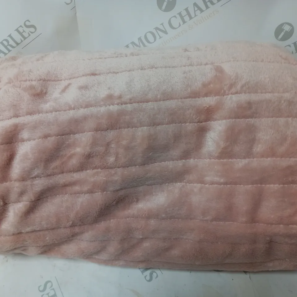 COZEE HOME VELVETSOFT HEATED THROW IN PINK