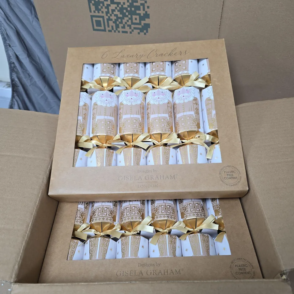 6X BOXES OF GISELA GRAHAM LUXURY CHRISTMAS CRACKERS 