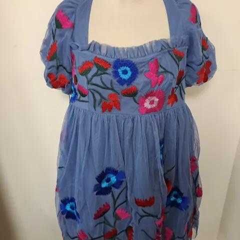 MAYA DELUXE EMBROIDERED FLORAL DRESS - UK 16