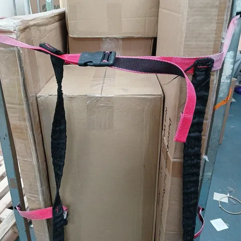 APPROXIMATELY 6 ASSORTED DAMAGED ITEMS TO INCLUDE MIRRORS, DISHES, FLOOR LAMP, ETC - COLLECTION ONLY