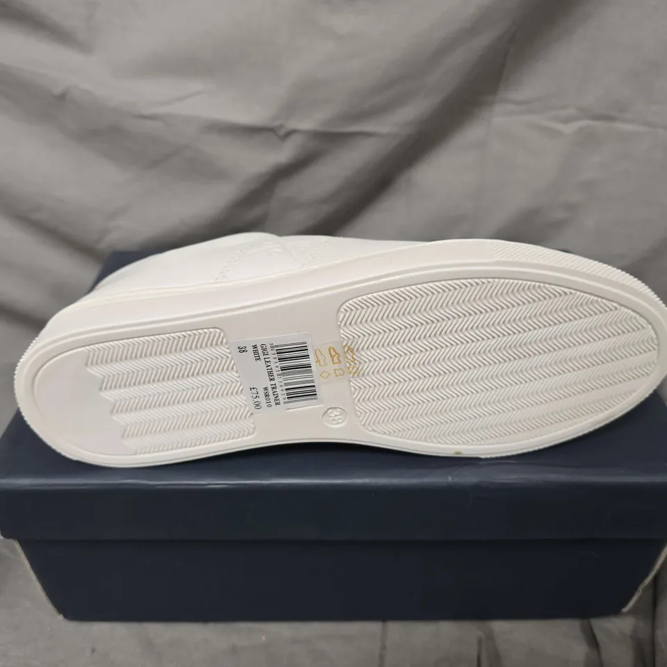 BOXED PAIR OF CREW CLOTHING COMPANY GIGI LEATHER TRAINERS IN WHITE - SIZE 38