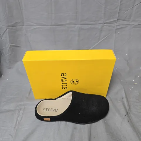STRIVE WOMEN'S BLACK SLIP-ON SLIPPERS – PLUSH INTERIOR-UK SIZE 7