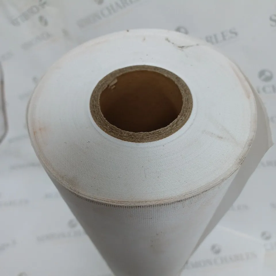 ROLL OF PRODUCTION POLYESTER CANVAS 260GSM  - 61CM X 30M
