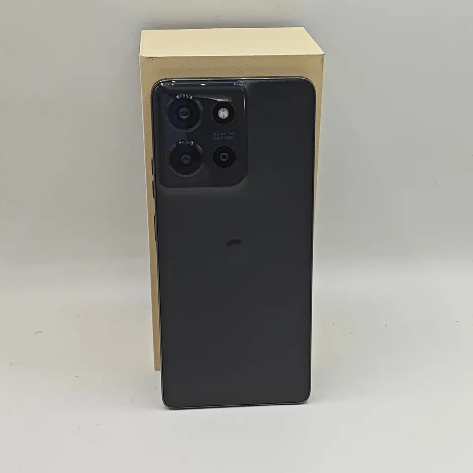 BOXED MOTOROLA G75 5G 8+128GB IN CHARCOAL GREY - MC434