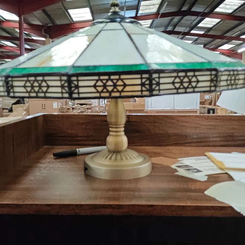 BOXED FLUSH MOUNT CEILING LIGHT FIXTURE