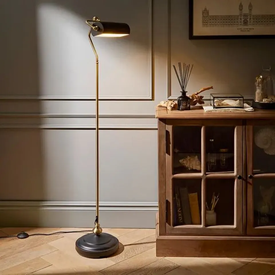 BOXED BANKER FLOOR LAMP