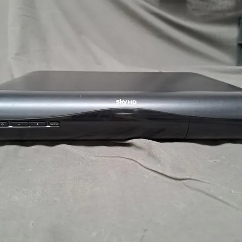 SKY HD TV BOX