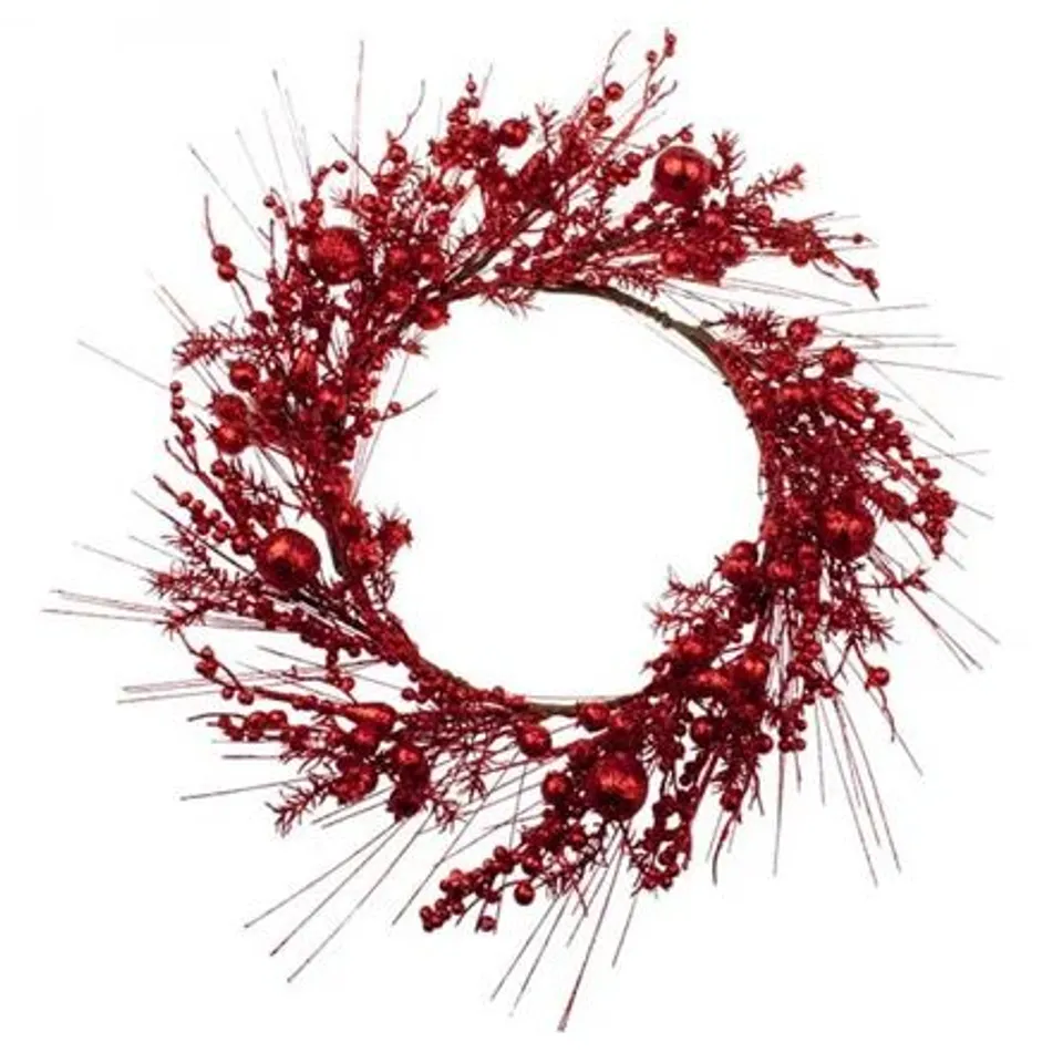 BOXED FESTIVE 45CM FOLIAGE AND FRUITS RANGE CHRISTMAS WREATH