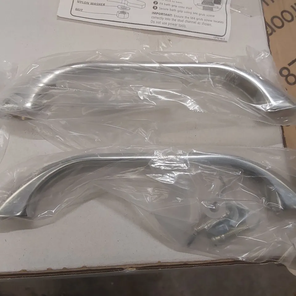 BRAND NEW BAGGED BATH HANDLES