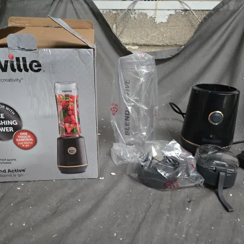 BOXED BREVILLE BLENDACTIVE BLACK BLENDER 