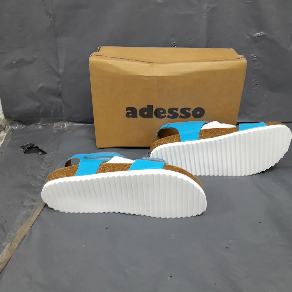 BOXED PAIR OF ADESSO SKY BLUE SIZE 5 SANDALS 